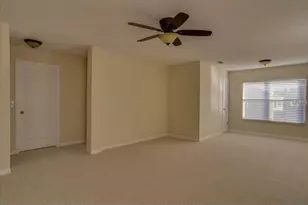 10080 Savannah Bluff Ln, Orlando, FL 32829 - Photo 13