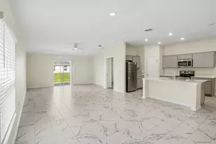 4410 Holstein St, Saint Cloud, FL 34772 - Photo 3