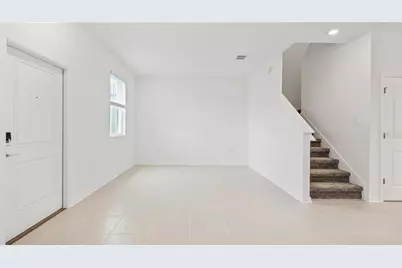 5547 Ronin Drive, Saint Cloud, FL 34771 - Photo 3