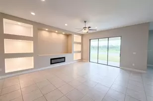 9430 Channing Hill Dr, Ruskin, FL 33573 - Photo 3
