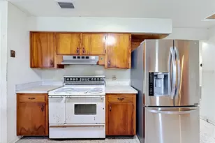 15150 Colley Dr, Tavares, FL 32778 - Photo 9