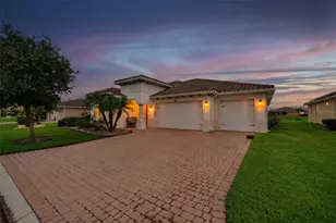 555 Tapatio Ln, Poinciana, FL 34759 - Photo 1