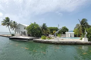 25387 3rd St, Summerland Key, FL 33042 - Photo 3