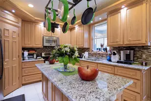 3898 Beacon Ridge Way, Clermont, FL 34711 - Photo 17
