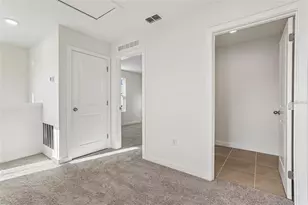 6677 Horseshoe Ln Wy, Saint Cloud, FL 34773 - Photo 9