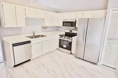 1098 Sugarberry Trail, Oviedo, FL 32765 - Photo 3
