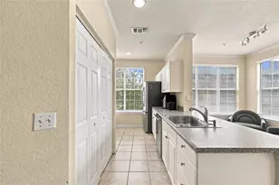 860 N Orange Ave, Orlando, FL 32801 - Photo 13