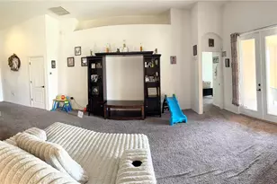 2461 Torrens Dr, Lakeland, FL 33805 - Photo 9