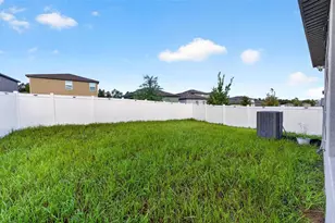 2222 Hemingway Cir, Groveland, FL 34736 - Photo 9