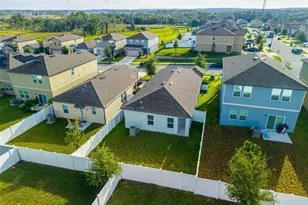 2222 Hemingway Cir, Groveland, FL 34736 - Photo 25