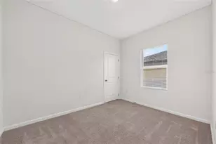 2222 Hemingway Cir, Groveland, FL 34736 - Photo 13
