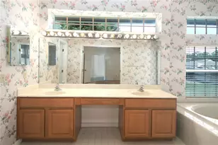 3924 Lake Mirage Blvd, Orlando, FL 32817 - Photo 7