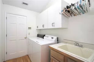 3924 Lake Mirage Blvd, Orlando, FL 32817 - Photo 27