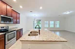 14259 Lake Preserve Blvd, Orlando, FL 32824 - Photo 11