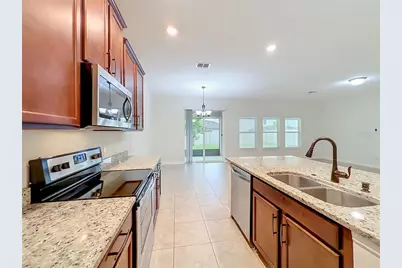 14259 Lake Preserve Boulevard, Orlando, FL 32824 - Photo 9