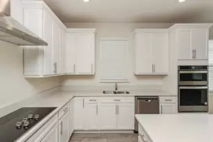 9715 Brown Burrow St, Orlando, FL 32829 - Photo 9