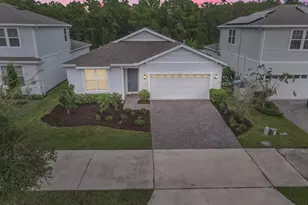 9715 Brown Burrow St, Orlando, FL 32829 - Photo 1