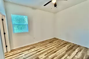 2416 Taylor Rd S, Auburndale, FL 33823 - Photo 5