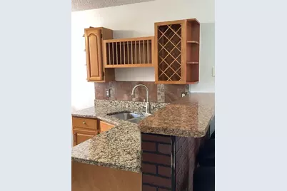 7160 Edgewater Shores Court, Orlando, FL 32810 - Photo 3