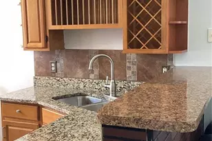 7160 Edgewater Shores Ct, Orlando, FL 32810 - Photo 3