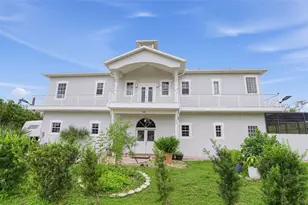 585 Amber Ln, Cocoa, FL 32926 - Photo 1