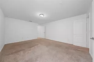 1892 Amber Sweet Cir, Dundee, FL 33838 - Photo 17
