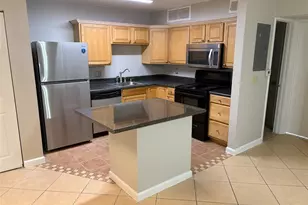 360 Lakepointe Dr, Altamonte Springs, FL 32701 - Photo 3