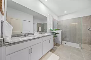 2312 Distant Sun Trl, Kissimmee, FL 34747 - Photo 49