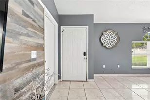 10521 Rocking A Run, Orlando, FL 32825 - Photo 3