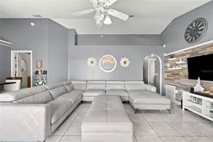 10521 Rocking A Run, Orlando, FL 32825 - Photo 5