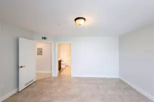 13838 Fairway Island Dr, Orlando, FL 32837 - Photo 17