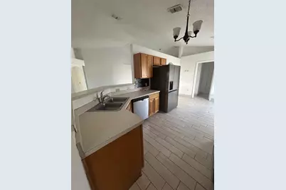 616 Sunway Lane, Winter Haven, FL 33880 - Photo 3
