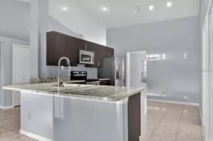 230 Lytton Cir, Orlando, FL 32824 - Photo 7