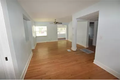 2212 Hoffner Avenue, Belle Isle, FL 32809 - Photo 9