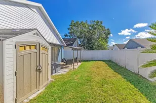 7422 Hollow Ridge Cir, Orlando, FL 32822 - Photo 17
