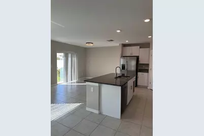 15713 Fort Island Place, Sun City Center, FL 33573 - Photo 5