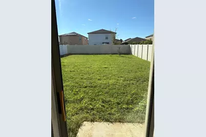 15713 Fort Island Place, Sun City Center, FL 33573 - Photo 9