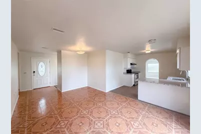 2303 S Swan Court NE, Winter Haven, FL 33881 - Photo 7