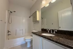 16315 Swan View Cir, Odessa, FL 33556 - Photo 9