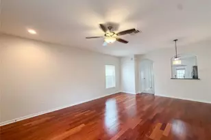 16315 Swan View Cir, Odessa, FL 33556 - Photo 3
