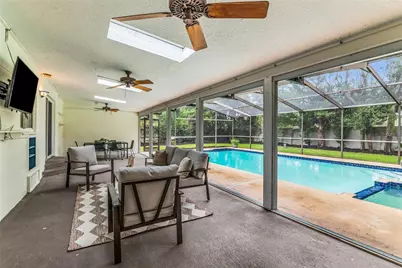 3615 Neptune Dr, Orlando, FL 32804 - Photo 19