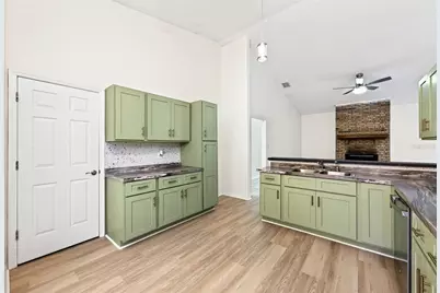 1003 N Magee Creek Court, Oviedo, FL 32765 - Photo 9