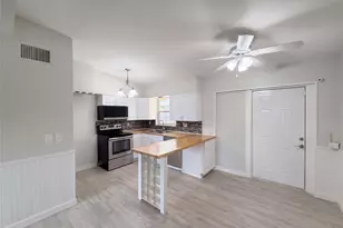 1371 Jeffords St, Clearwater, FL 33756 - Photo 3