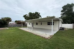 1371 Jeffords St, Clearwater, FL 33756 - Photo 19