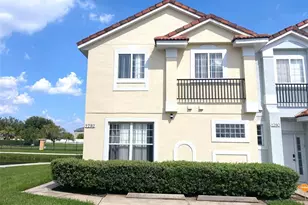 1282 S Beach Cir, Kissimmee, FL 34746 - Photo 3