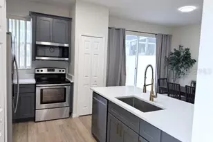 1282 S Beach Cir, Kissimmee, FL 34746 - Photo 9