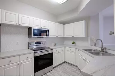 5530 Metrowest Boulevard #203, Orlando, FL 32811 - Photo 15