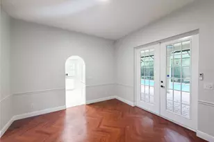 5111 Queen Palm Terrace NE, Saint Petersburg, FL 33703 - Photo 9