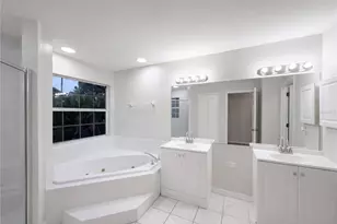 5111 Queen Palm Terrace NE, Saint Petersburg, FL 33703 - Photo 27