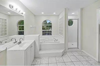 5111 Queen Palm Terrace NE, Saint Petersburg, FL 33703 - Photo 25